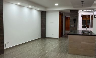 VENDO APRTAMENTO EN LA ALMERIA LAURELES