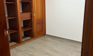 VENDO APRTAMENTO EN LA ALMERIA LAURELES