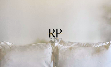 𝐅𝐨𝐫 𝐒𝐚𝐥𝐞: 𝐂𝐨𝐧𝐝𝐨 𝐢𝐧 𝐌𝐜𝐊𝐢𝐧𝐥𝐞𝐲, Right Beside 𝐕𝐞𝐧𝐢𝐜𝐞 𝐆𝐫𝐚𝐧𝐝 𝐂𝐚𝐧𝐚𝐥 𝐌𝐚𝐥𝐥 & just a 𝟏𝟎-𝐌𝐢𝐧 𝐖𝐚𝐥𝐤 𝐭𝐨 𝐁𝐆𝐂!