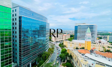 𝐅𝐨𝐫 𝐒𝐚𝐥𝐞: 𝐂𝐨𝐧𝐝𝐨 𝐢𝐧 𝐌𝐜𝐊𝐢𝐧𝐥𝐞𝐲, Right Beside 𝐕𝐞𝐧𝐢𝐜𝐞 𝐆𝐫𝐚𝐧𝐝 𝐂𝐚𝐧𝐚𝐥 𝐌𝐚𝐥𝐥 & just a 𝟏𝟎-𝐌𝐢𝐧 𝐖𝐚𝐥𝐤 𝐭𝐨 𝐁𝐆𝐂!