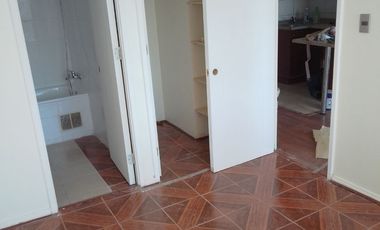 Departamento, Estación Central, San Alberto Hurtado/Ecuador. 32mt2, piso 8