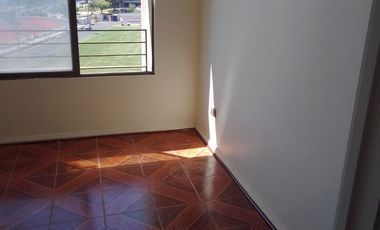 Departamento, Estación Central, San Alberto Hurtado/Ecuador. 32mt2, piso 8