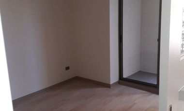 Departamento, tres cuadras Alameda, barrio Universitario. 32mt2, piso 1