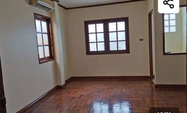 Town Home for sale, 2 floors, newly renovated, Krisada Nakhon Village 26, size 23 sqw., 2 bedrooms, 2 bathrooms, usable area 120, selling price 1,650,