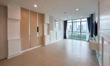 The River by Raimon Land - Well Maintained 1 Bed Condo for Sale!