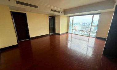 Stunning 4-Bedroom Unit with Panoramic Views for Sale in Discovery Primea