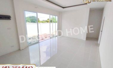 LU-743661 Single house, Ban Raj Nara at Nong Khai, near the natural pond of Nong Kom, Ko Pod
