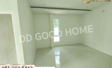 LU-743661 Single house, Ban Raj Nara at Nong Khai, near the natural pond of Nong Kom, Ko Pod