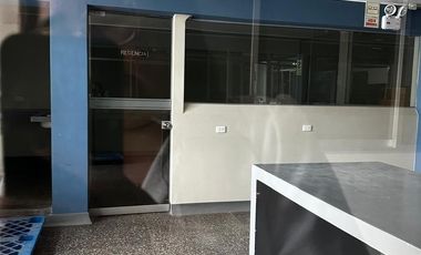 Local Industrial en venta San Luis
