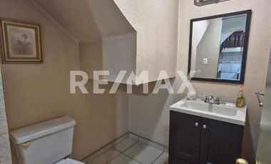 CASA AMPLIADA EN VENTA EN LOMAS VIRREYES