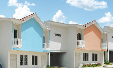 OPORTUNIDAD DE VENTA APARTAMENTO CESION PARQUEADERO EN CONJUNTO