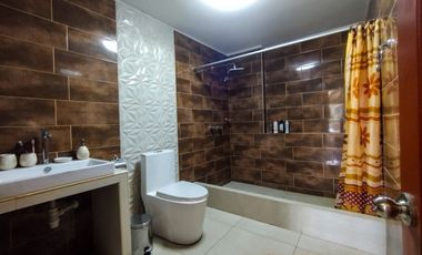 CASA EN VENTA FRENTE AL PARQUE COLONIAL CERCA DE MAKRO DE LA AV. FAUCETT Y COLONIAL EN EL CALLAO
