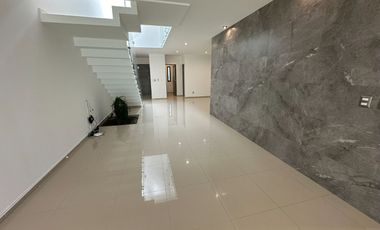 Casa de lujo en Fracc. Cumbres del Lago, Querétaro.