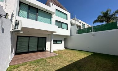 Casa de lujo en Fracc. Cumbres del Lago, Querétaro.