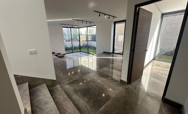 Residencia de lujo en Lomas del Campanario Norte, Querétaro.