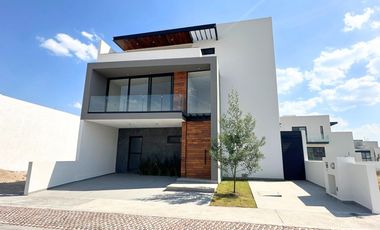 Residencia de lujo en La Vista Residencial, Querétaro.