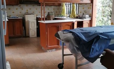 Oferta, bajó de precio ! Vendo casa en avenida Las Artes Nortes .San Borja