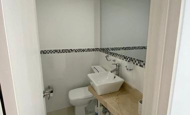 VENDO CON VISTA A LA BAHIA HERMOSO APARTAMENTO