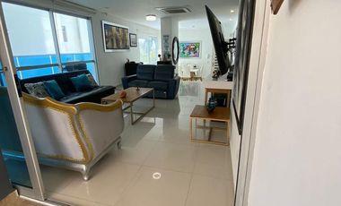 VENDO CON VISTA A LA BAHIA HERMOSO APARTAMENTO