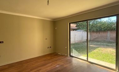 Vendo casa en Condominio del Real 3 Sector Residencial Jardin del Este a pasos de calle Vicente Mendez comuna de Chillán