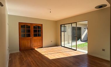 Vendo casa en Condominio del Real 3 Sector Residencial Jardin del Este a pasos de calle Vicente Mendez comuna de Chillán