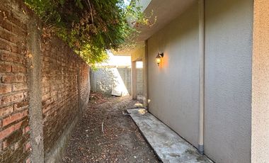 Vendo casa en Condominio del Real 3 Sector Residencial Jardin del Este a pasos de calle Vicente Mendez comuna de Chillán