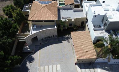 Residencia de lujo en Balcones de Juriquilla, Querétaro.