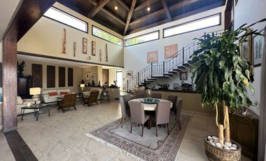 Residencia de lujo en Balcones de Juriquilla, Querétaro.