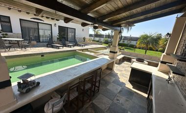 Residencia de lujo en Balcones de Juriquilla, Querétaro.