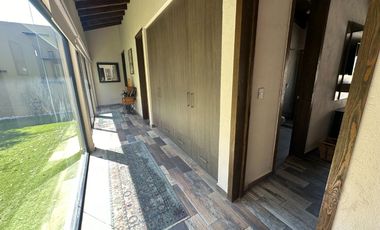 Residencia de lujo en Balcones de Juriquilla, Querétaro.