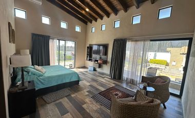 Residencia de lujo en Balcones de Juriquilla, Querétaro.
