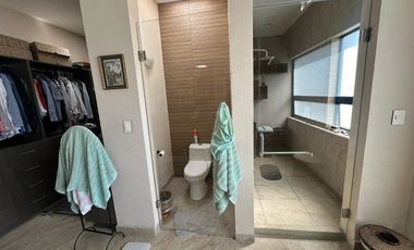 Residencia de lujo en Balcones de Juriquilla, Querétaro.