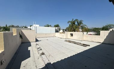 Residencia de lujo en Balcones de Juriquilla, Querétaro.