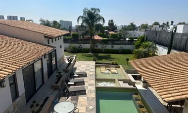 Residencia de lujo en Balcones de Juriquilla, Querétaro.