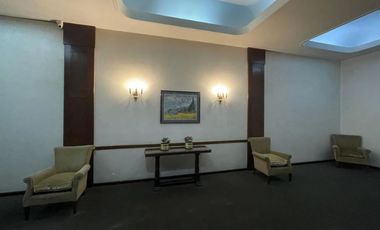 Monoambiente en Edificio Talcahuano y Av Santa Fe