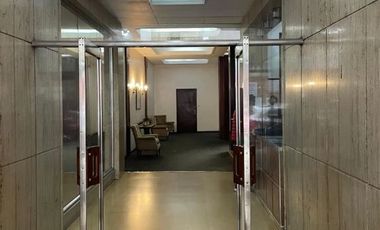 Monoambiente en Edificio Talcahuano y Av Santa Fe