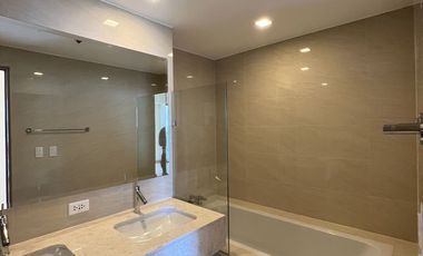 For Sale 3 Bedroom Rent to Own Condo with FREE parking in Albany Yorkshire BGC