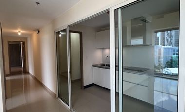 For Sale 3 Bedroom Rent to Own Condo with FREE parking in Albany Yorkshire BGC