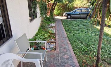 EN VENTA LINDA CASA EN LA REINA