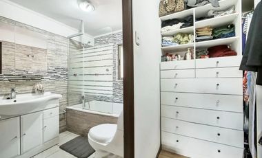 EN VENTA LINDA CASA EN LA REINA