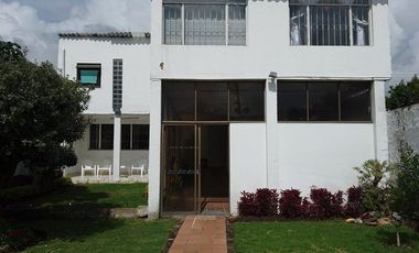 VENDO CASA INDEPENDIENTE EN CHIA