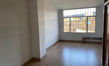 VENDO CASA INDEPENDIENTE EN CHIA