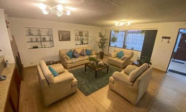 VENDO CASA INDEPENDIENTE EN CHIA