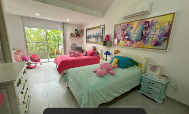 La casa con mas remodelaciones a la venta en el condominio Palma Real