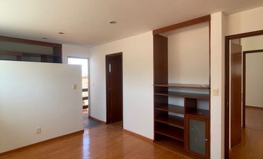 RESIDENCIA EN CONDOMINIO EN VENTA EN METEPEC