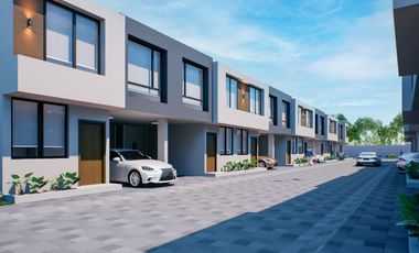 Casas en Via Puembo - Pifo GERONA