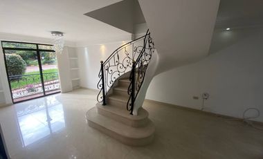 Se vende casa amplia en ibague el vergel