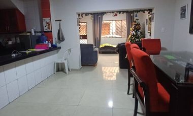 POR OCACASION SE VENDE DEPARTAMENTO EN 1ER PISO EN EL RIMAC