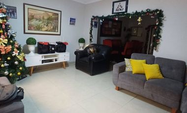 POR OCACASION SE VENDE DEPARTAMENTO EN 1ER PISO EN EL RIMAC