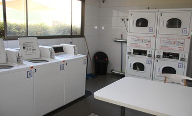 EXCELENTE DEPARTAMENTO, CHILE ESPAÑA/IRARRAZAVAL, ÑUÑOA, 1D, 1B, ESTACIONAMIENTO, BODEGA Y PISCINA, A PASOS DEL METRO